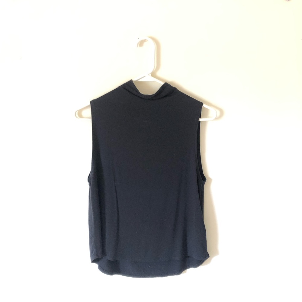 Aritzia babaton mock neck tank top in black